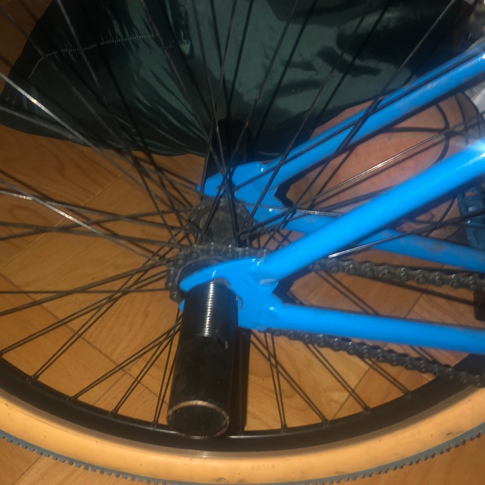 Bike - Picture 4 of 4